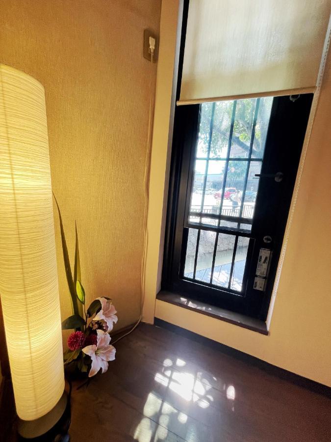 Guest House Pongyi Kanazawa Exteriör bild