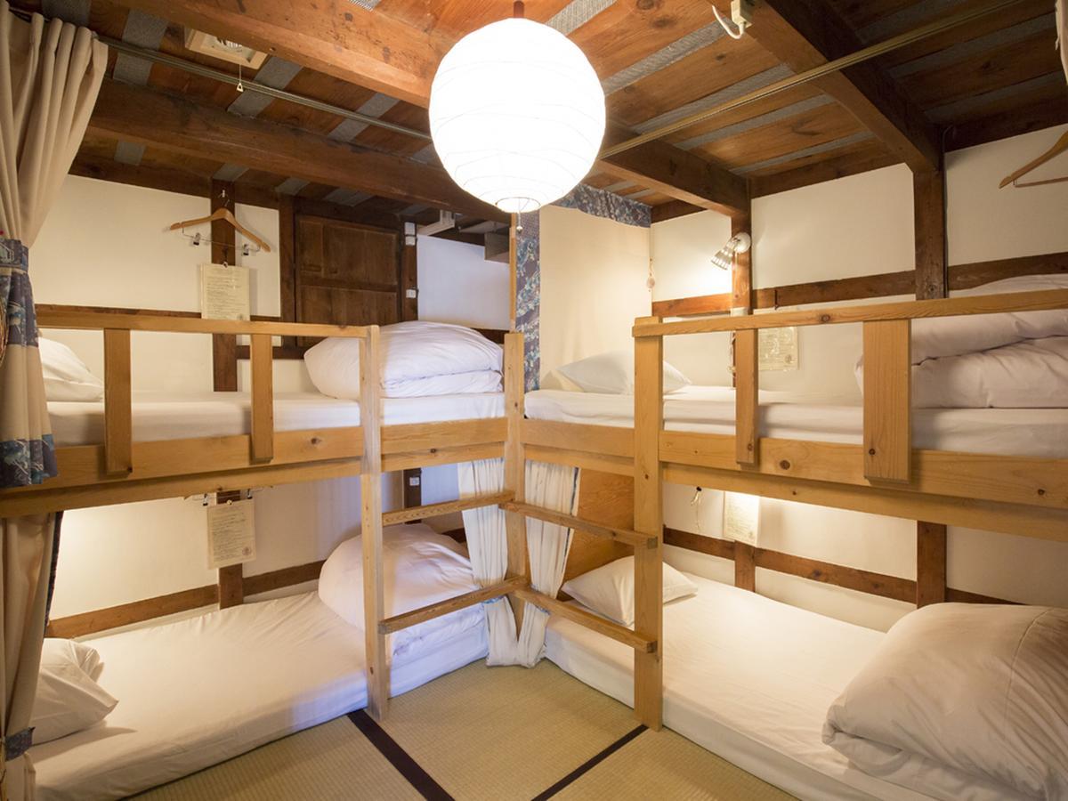 Guest House Pongyi Kanazawa Exteriör bild