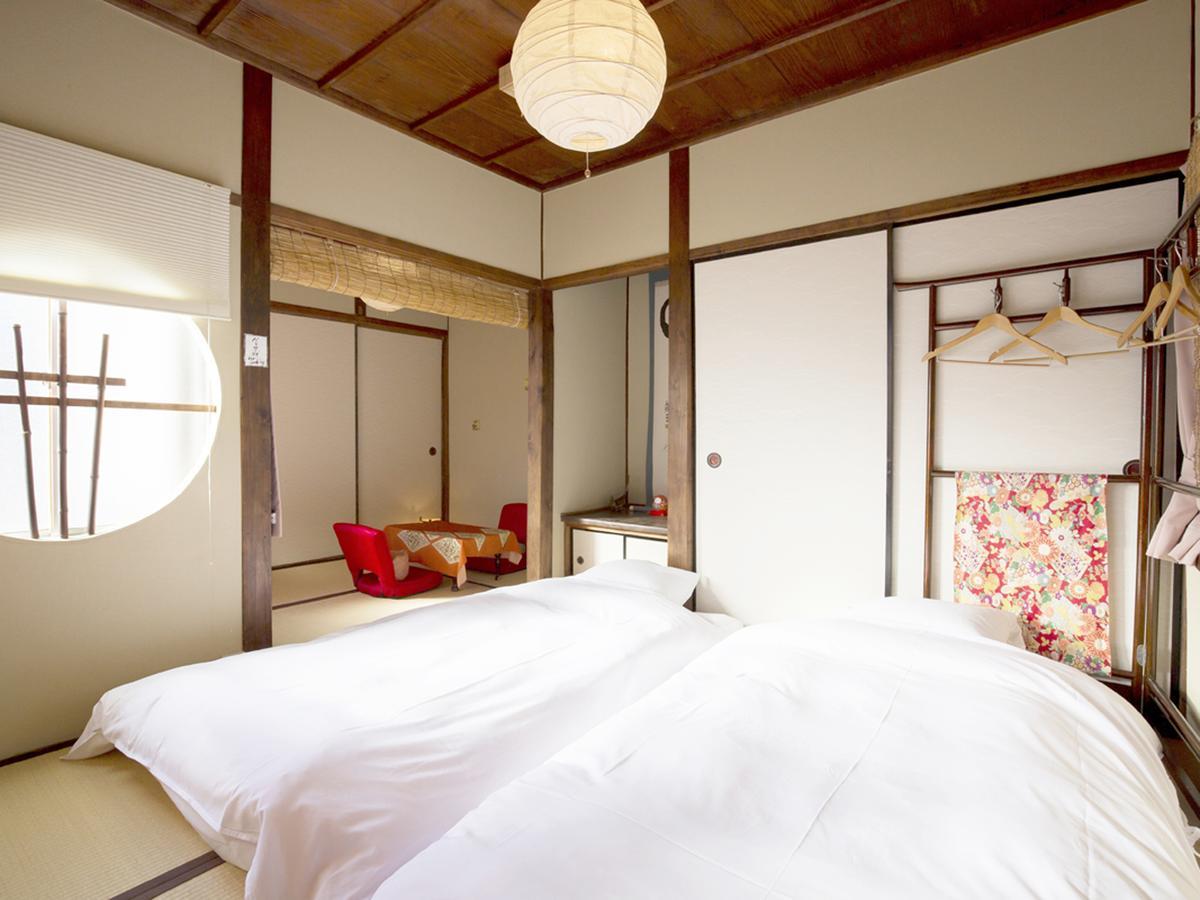 Guest House Pongyi Kanazawa Exteriör bild
